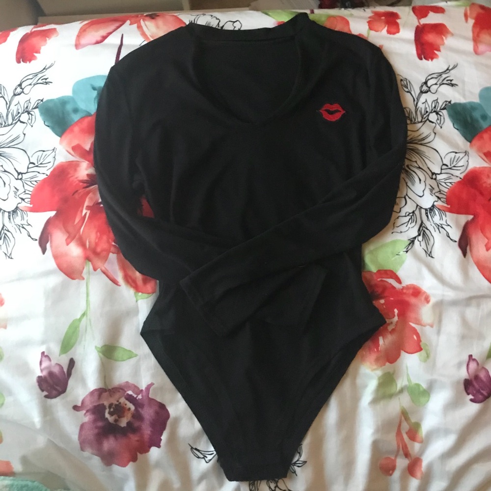 NWOT Black long sleeve bodysuit